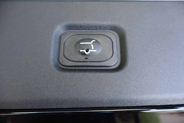 New 2025 Ford Expedition Max Platinum w/ Stealth Performance Package image 39