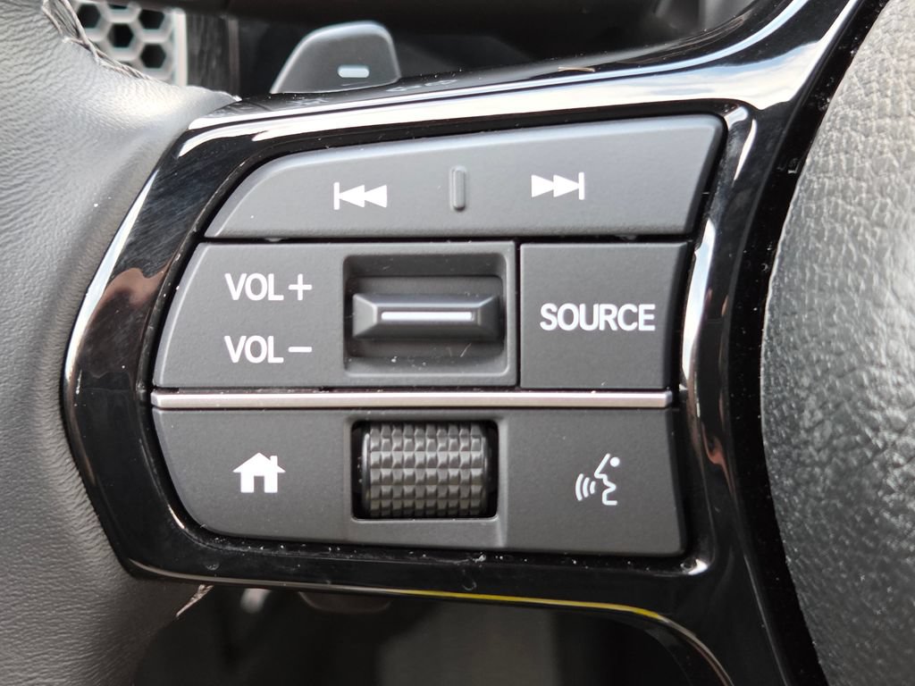 Certified 2025 Honda Civic Sport image 10
