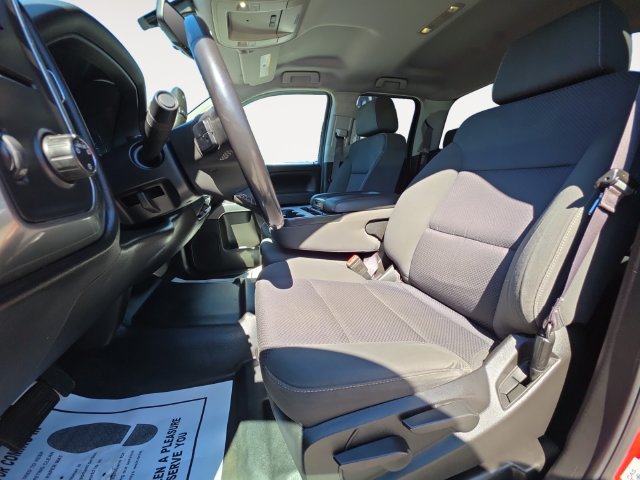 Used 2016 Chevrolet Silverado 1500 LT w/ Trailering Package RWD image 9