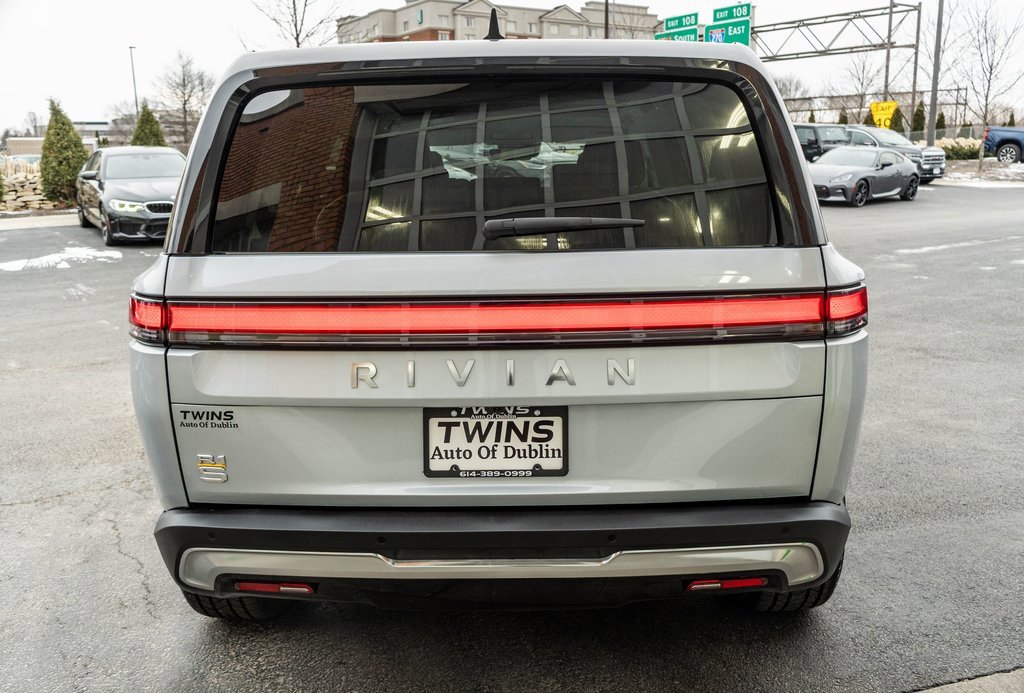 Used 2024 Rivian R1S Adventure image 47