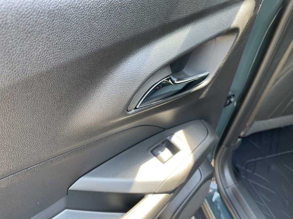 New 2026 Chevrolet Trax LT w/ Driver Confidence Package image 43