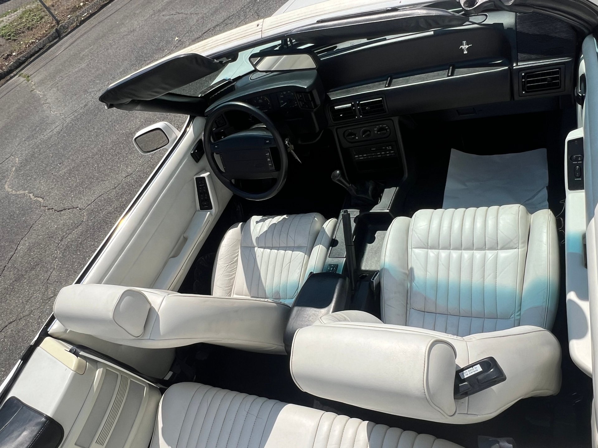 Used 1993 Ford Mustang LX RWD image 26