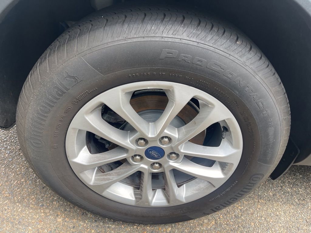 Used 2021 Ford Escape SE image 16