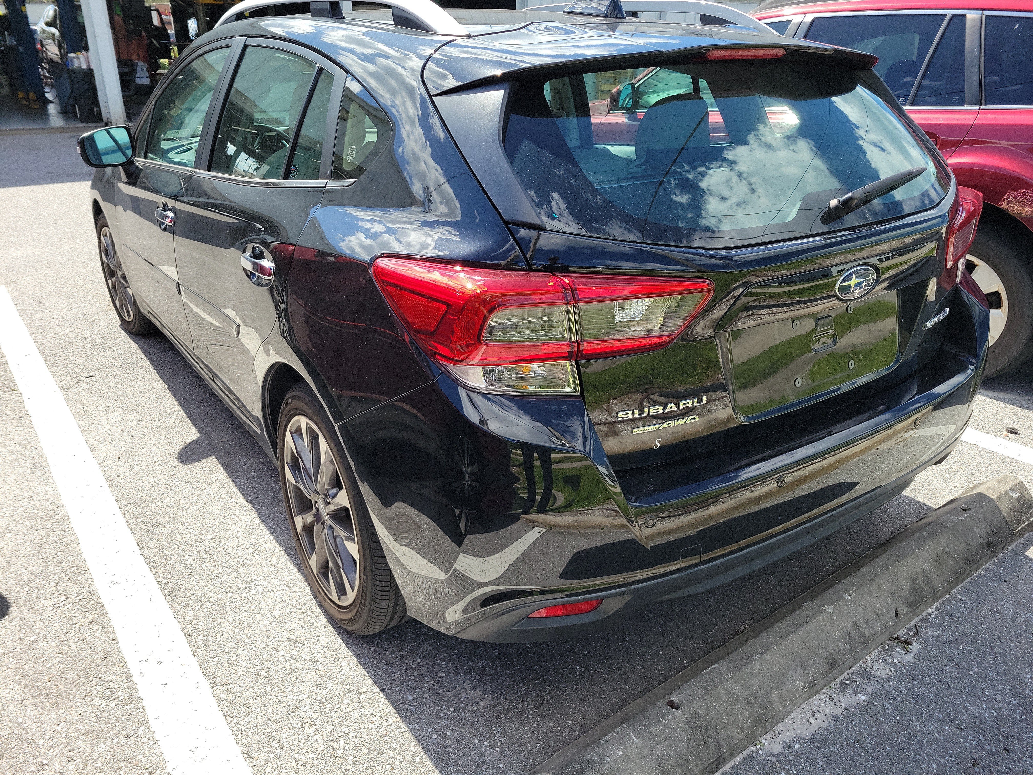 Used 2023 Subaru Impreza 2.0i Limited w/ Popular Package #2 AWD/4WD image 7