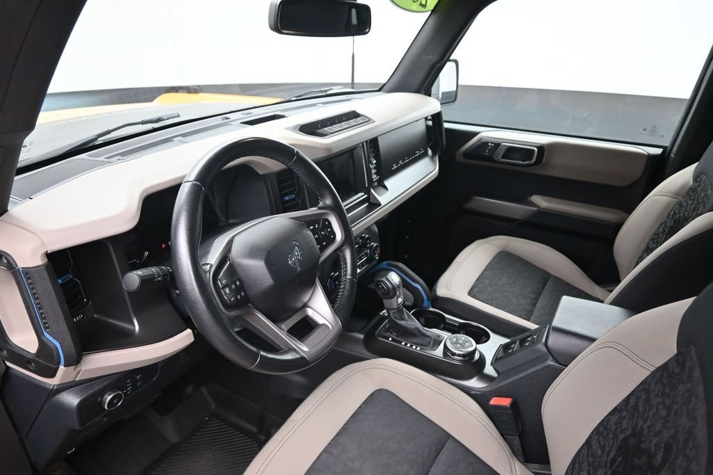 Used 2022 Ford Bronco Wildtrak AWD/4WD image 19