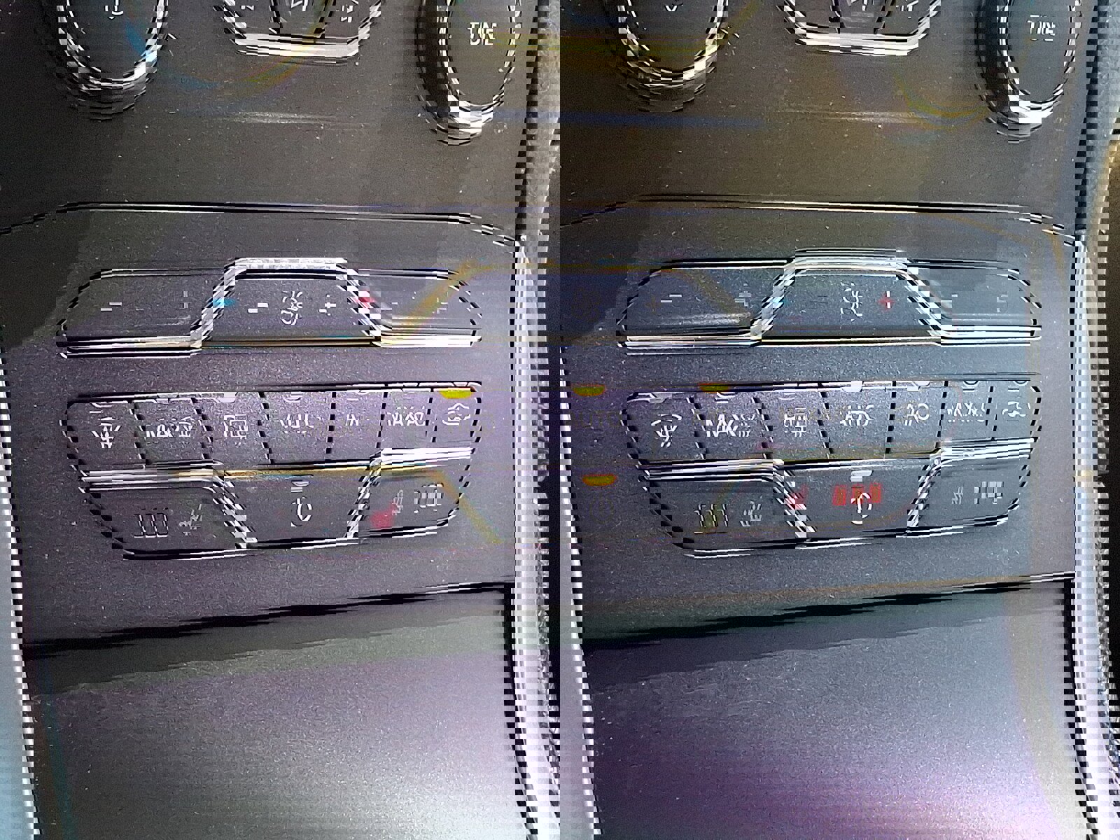 Certified 2019 Ford Edge SEL w/ Equipment Group 201A image 17