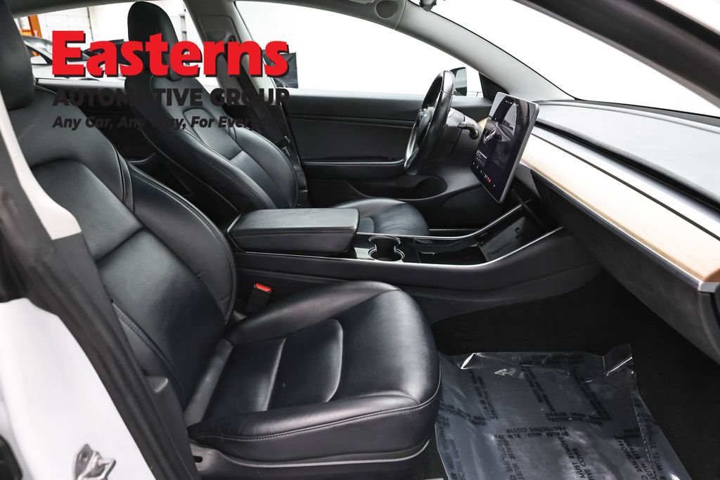 Used 2018 Tesla Model 3 Long Range AWD/4WD image 18