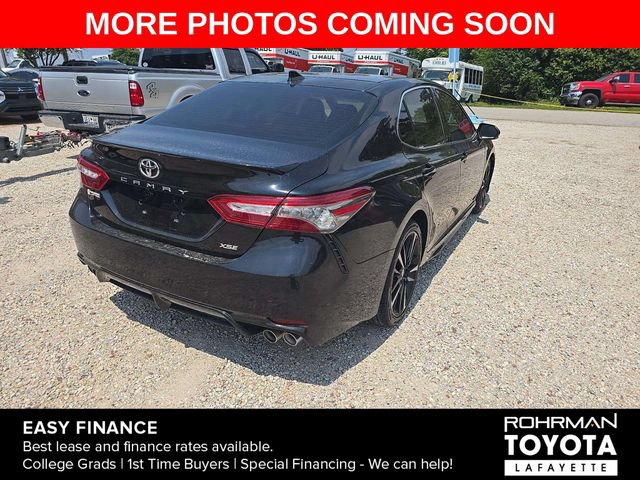 Used 2019 Toyota Camry XSE FWD image 3