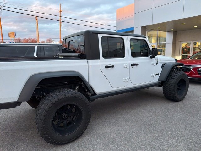 Used 2020 Jeep Gladiator Sport w/ Quick Order Package 24S image 14