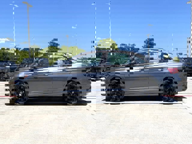 New 2025 Volkswagen Jetta SE image 4