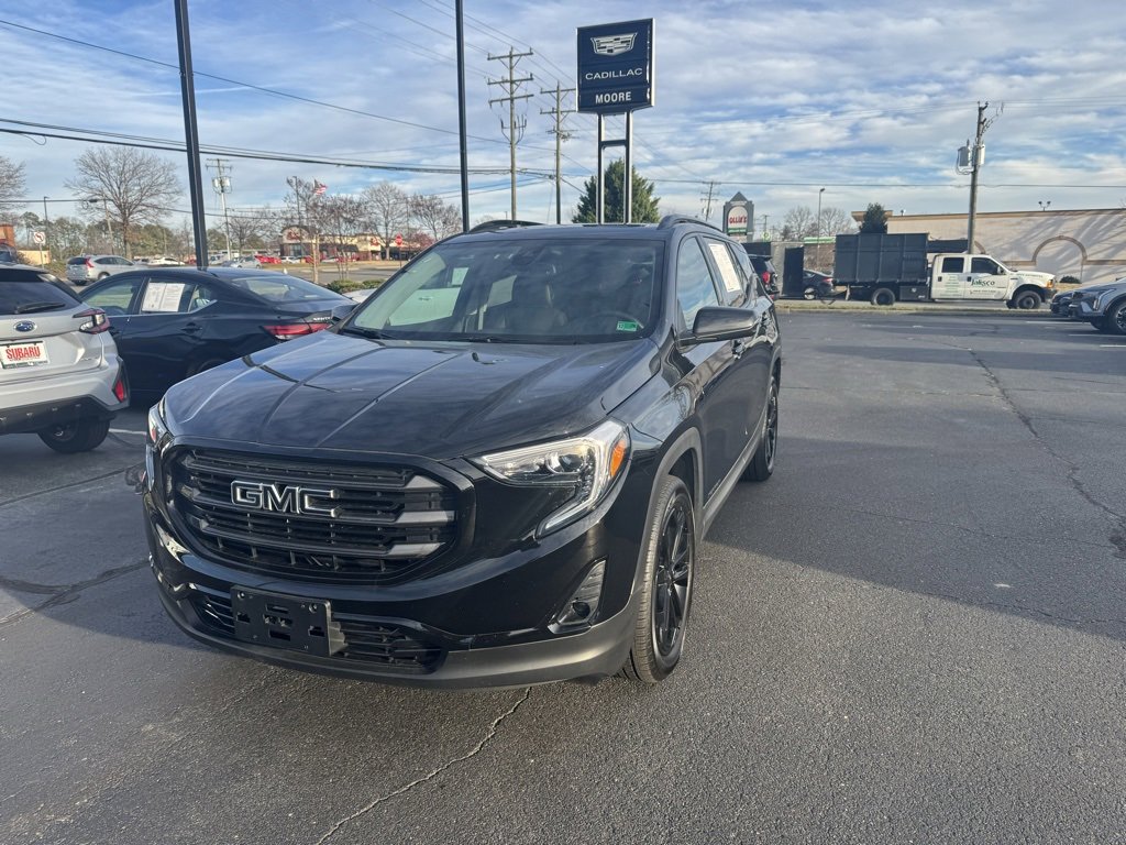 Used 2021 GMC Terrain SLT w/ Infotainment Package II image 3