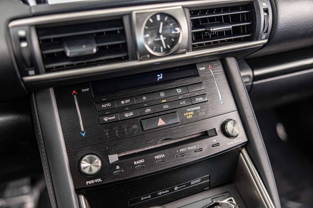 Used 2017 Lexus IS 300 AWD image 29