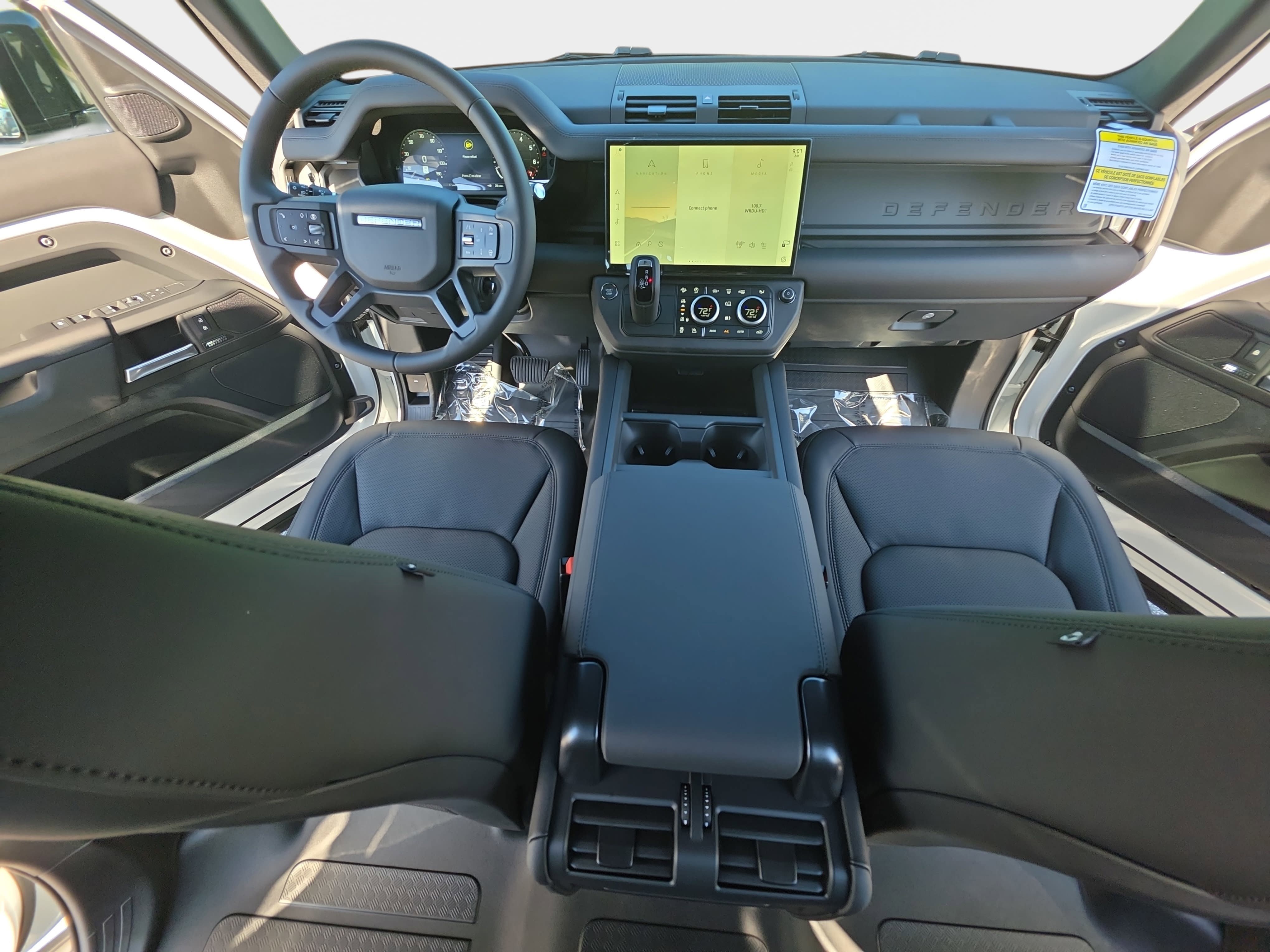 New 2026 Land Rover Defender 110 X-Dynamic SE AWD/4WD image 9