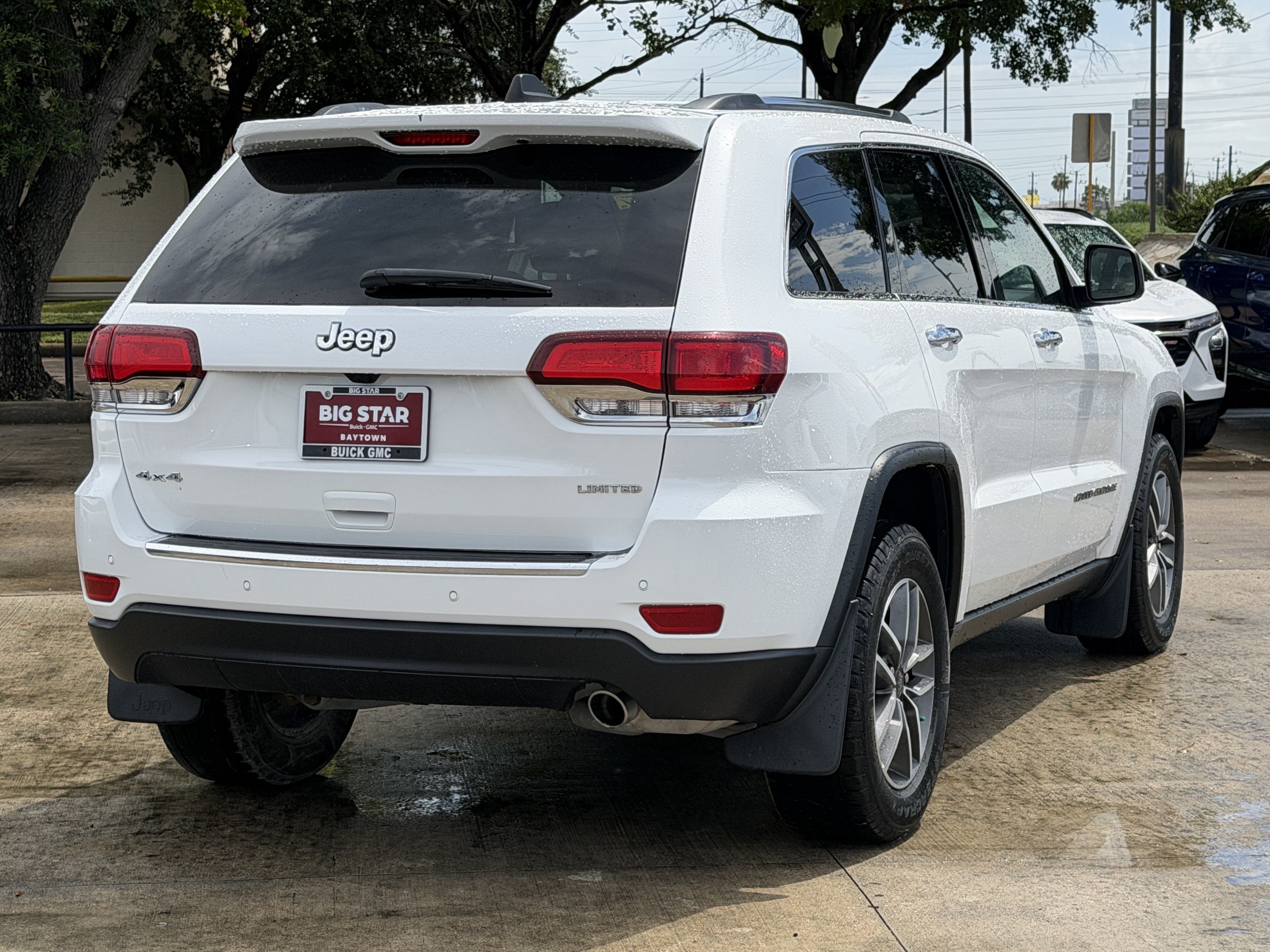 Used 2021 Jeep Grand Cherokee Limited AWD/4WD image 6