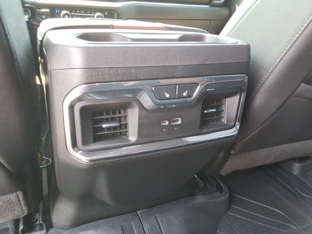 Certified 2025 Chevrolet Silverado 3500 High Country w/ High Country Premium Package AWD/4WD image 18