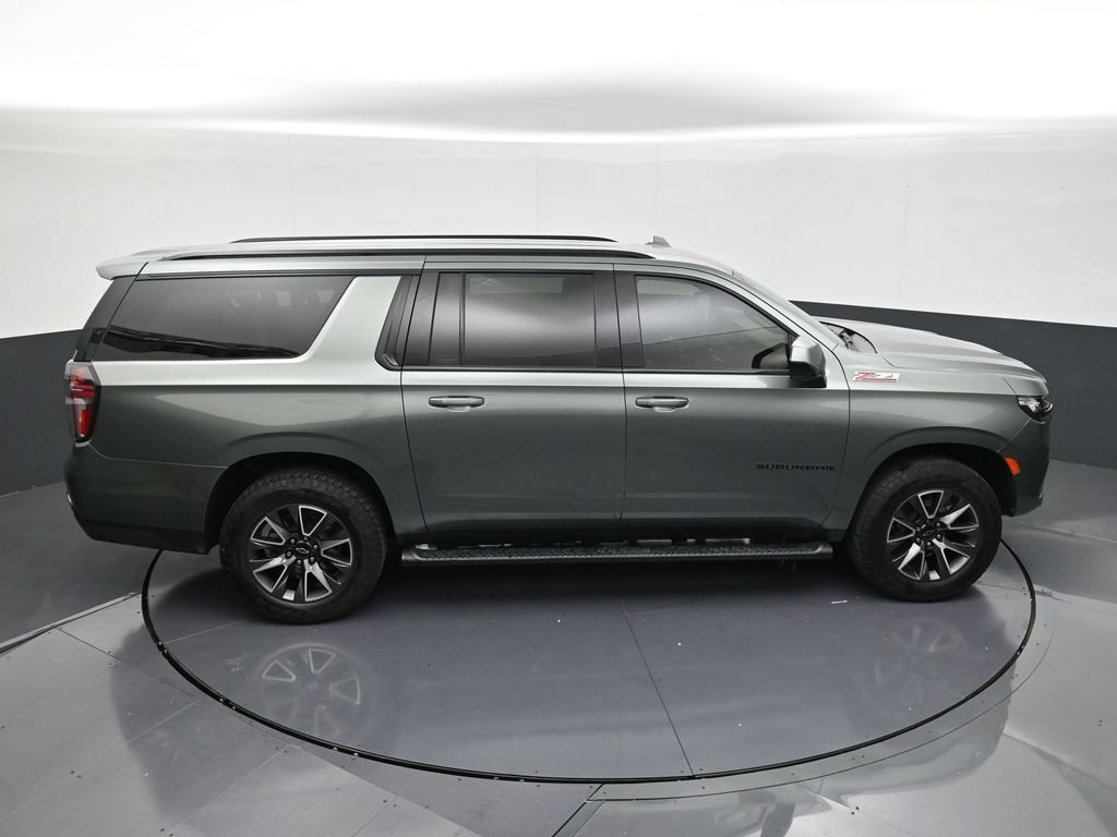 Used 2023 Chevrolet Suburban Z71 AWD/4WD image 17