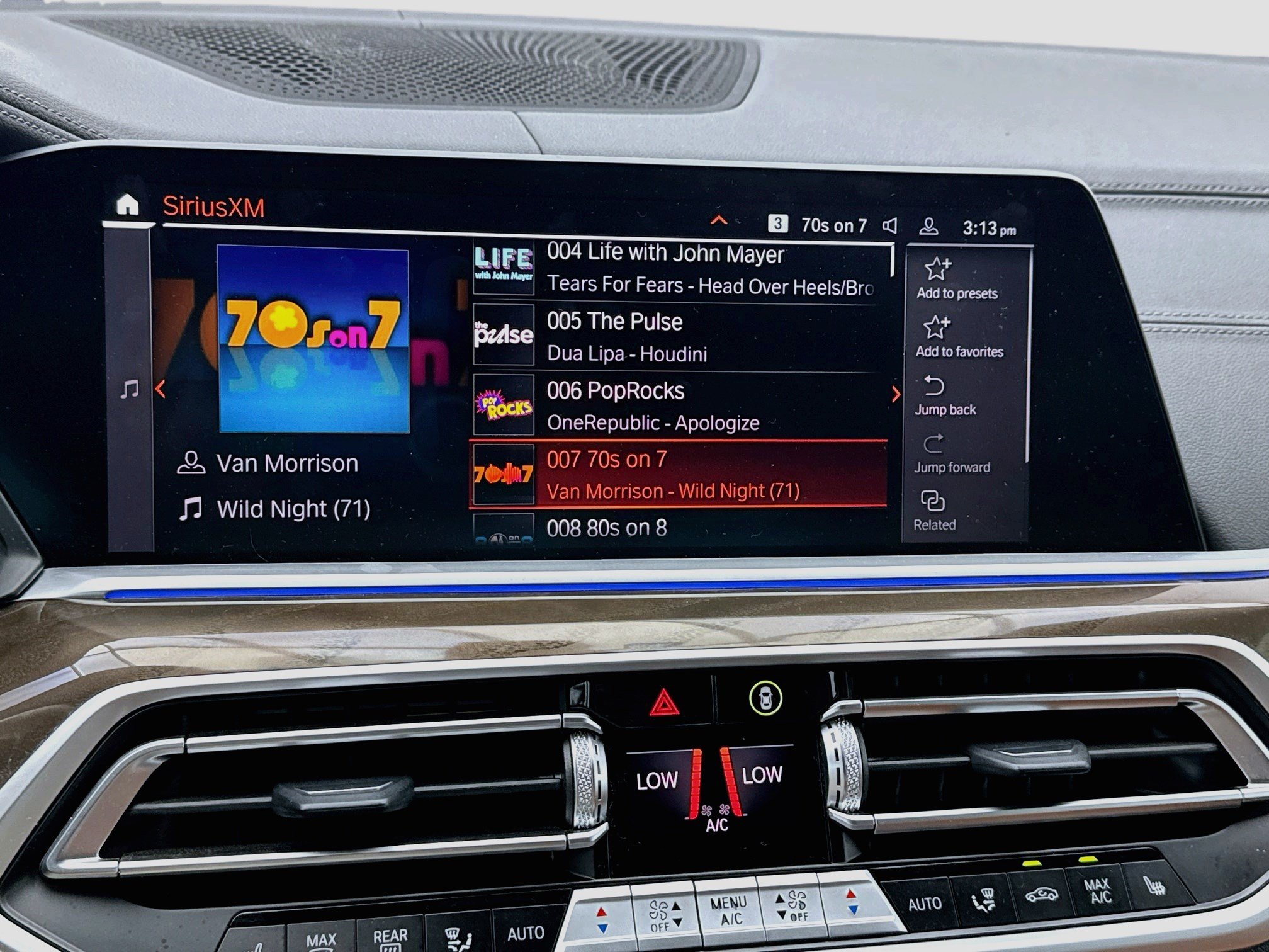 Used 2022 BMW X5 sDrive40i w/ M Sport Package RWD image 11