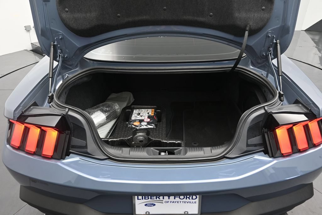 Used 2024 Ford Mustang GT Premium RWD image 13