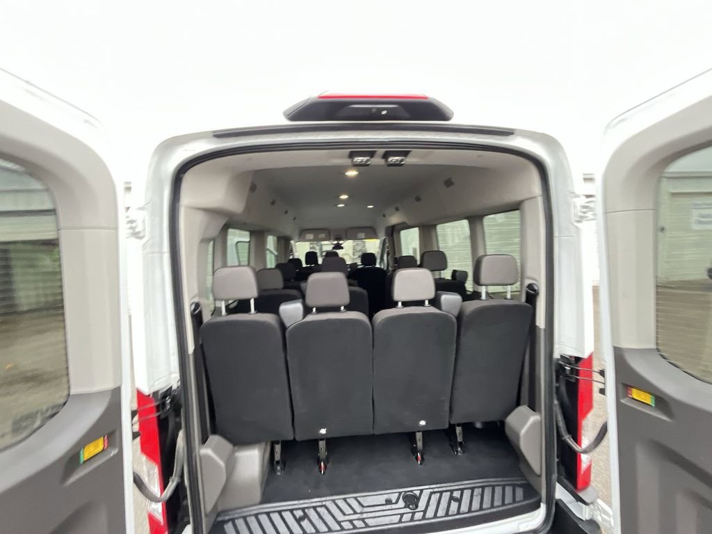 Used 2024 Ford Transit 350 XLT image 23