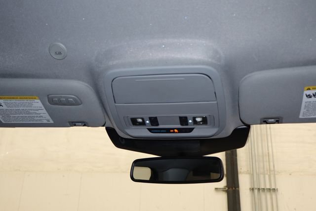 Used 2022 Ford Explorer Limited w/ Equipment Group 301A image 31