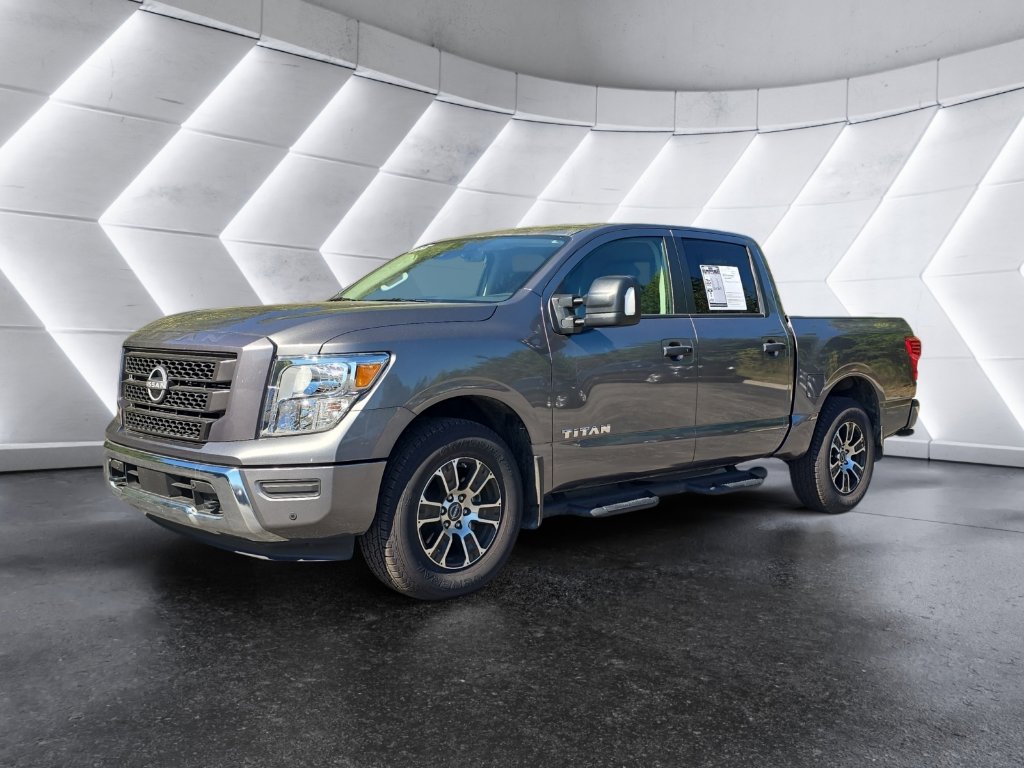 Used 2024 Nissan Titan SV w/ SV Convenience Package