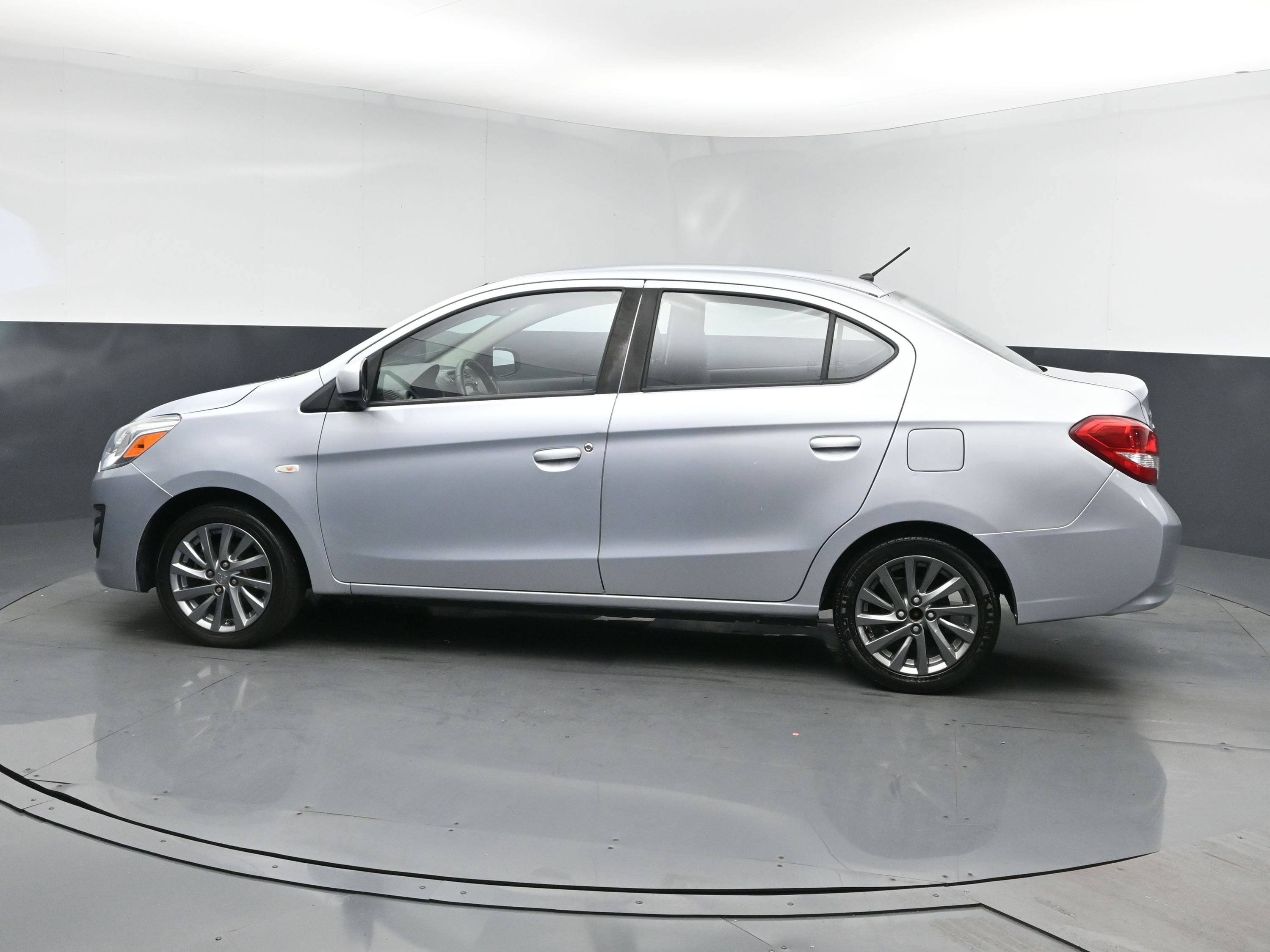 Used 2018 Mitsubishi Mirage G4 ES FWD image 4