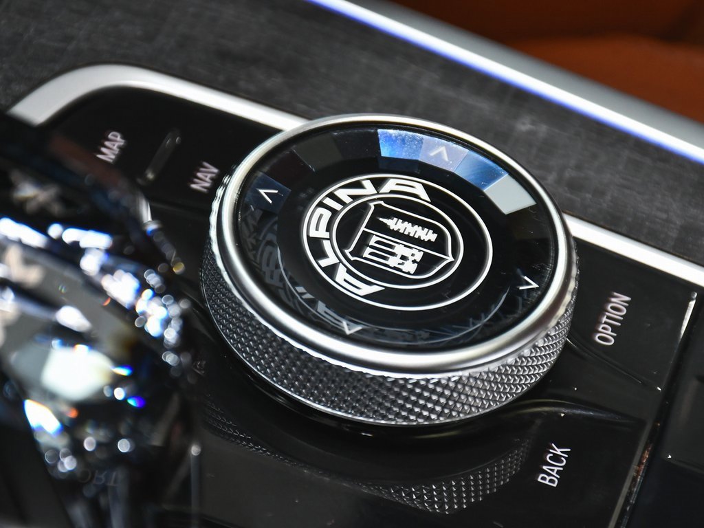 Used 2024 BMW ALPINA XB7 image 62