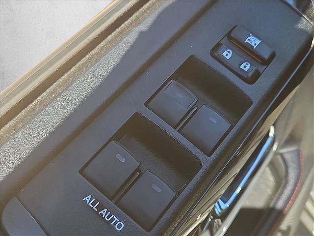 Used 2024 Toyota 4Runner TRD Off-Road Premium AWD/4WD image 11