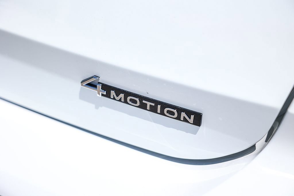 New 2025 Volkswagen Taos S image 13