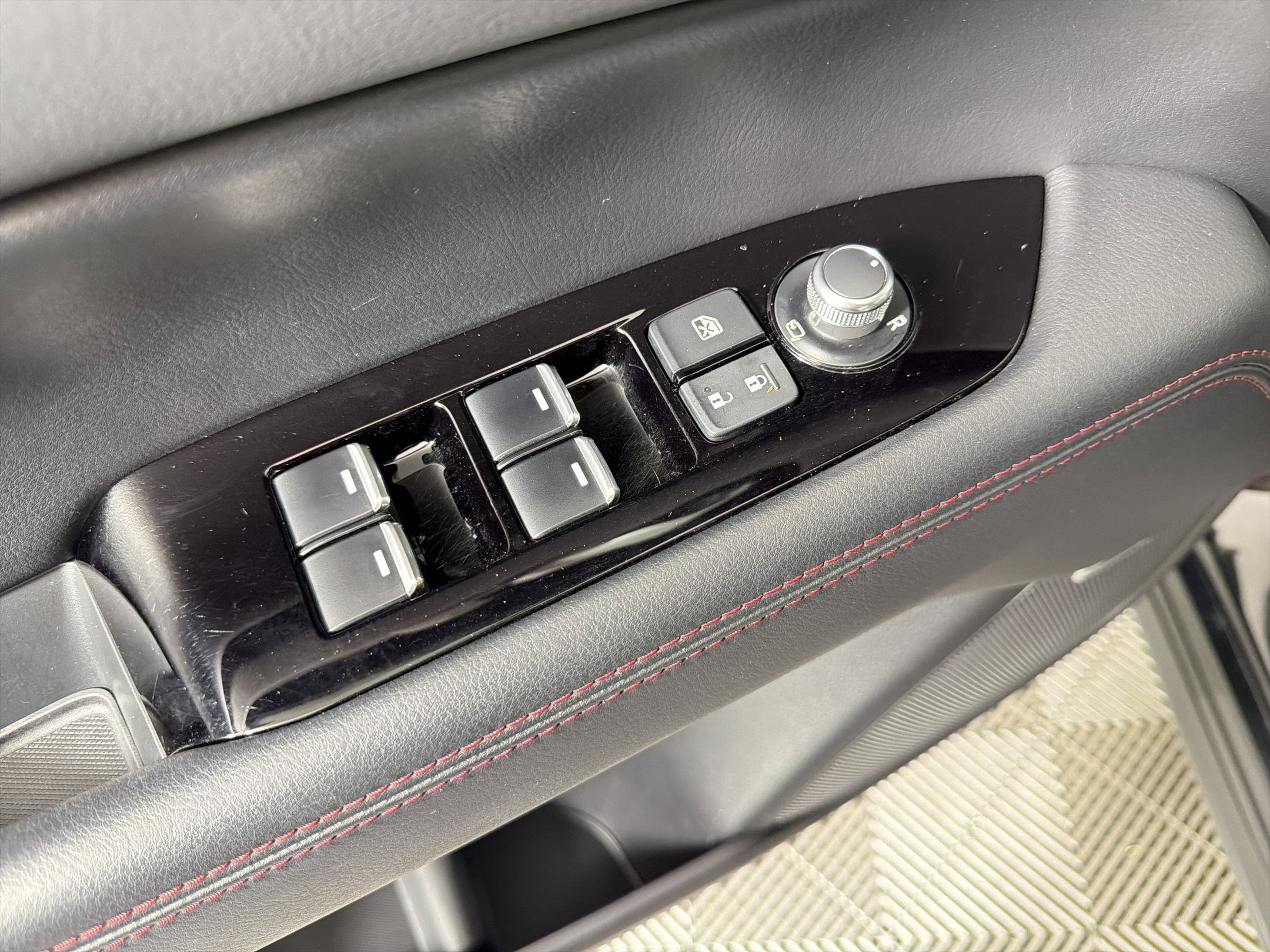 Used 2025 MAZDA CX-5 2.5 Turbo w/ Premium Package image 22