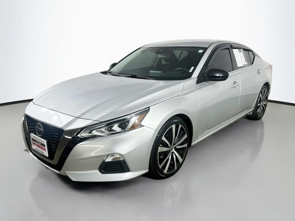Used 2022 Nissan Altima 2.5 SR FWD image 3