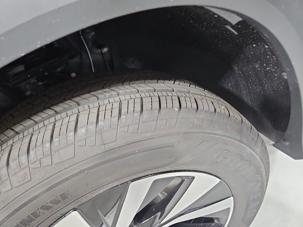 New 2026 Volkswagen Tiguan S image 26