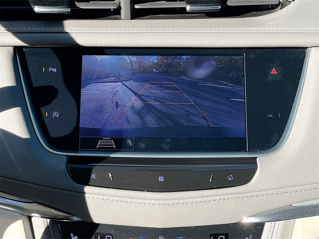 Used 2020 Cadillac XT5 Premium Luxury w/ LPO, Floor Liner Package image 13