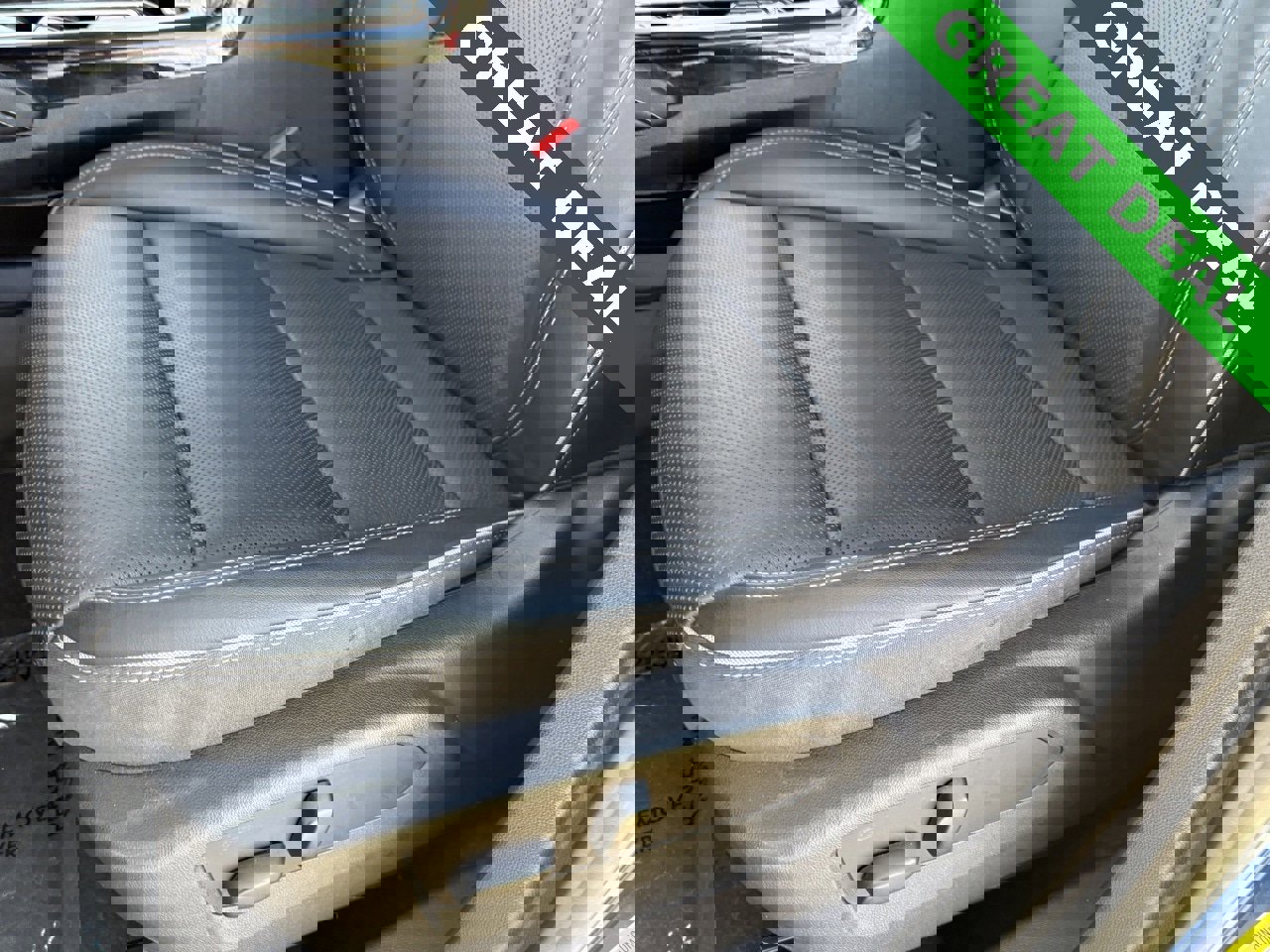 Used 2022 Buick Envision Essence w/ Safety Package image 30