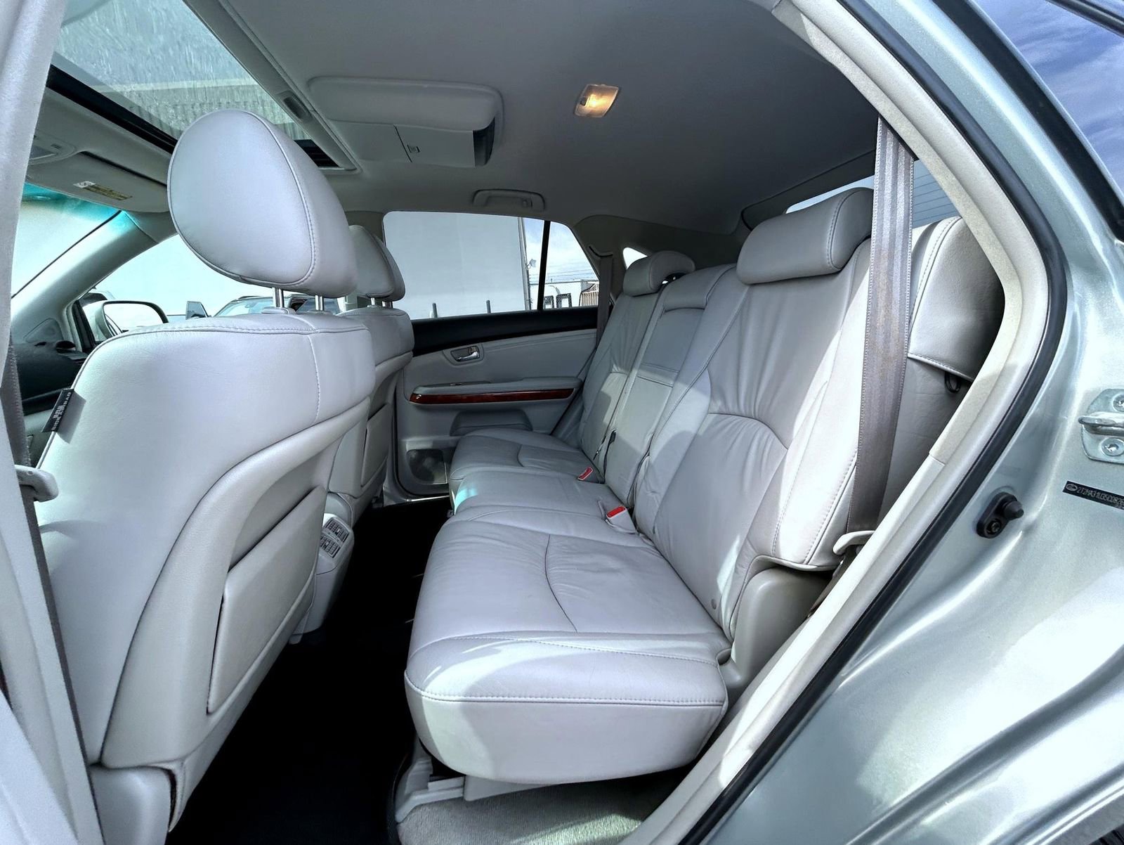 Used 2005 Lexus RX 330 AWD image 20