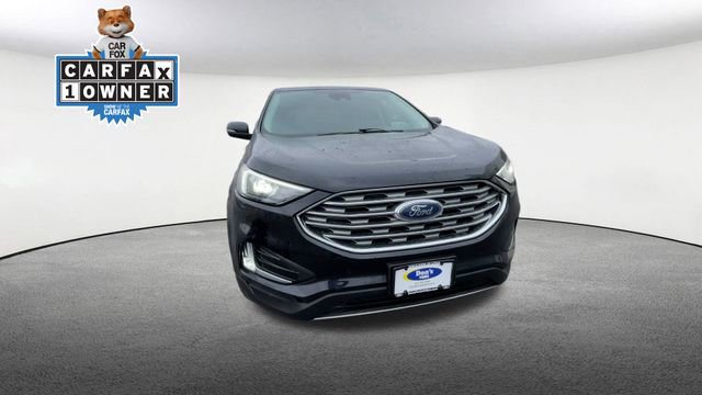 Certified 2024 Ford Edge Titanium image 3