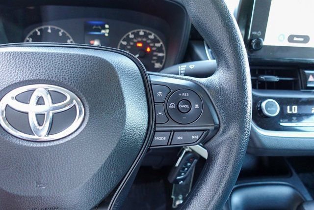 Certified 2023 Toyota Corolla LE image 17
