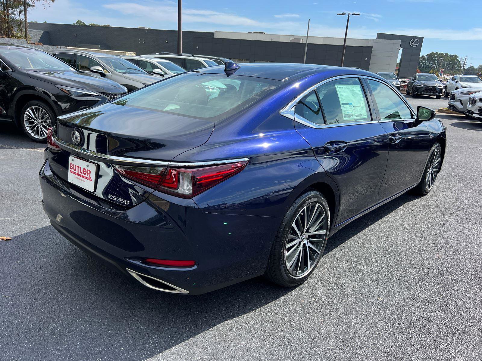 New 2025 Lexus ES 350 w/ Premium Package image 6