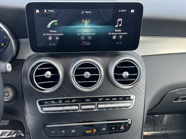 Used 2022 Mercedes-Benz GLC 300 image 21