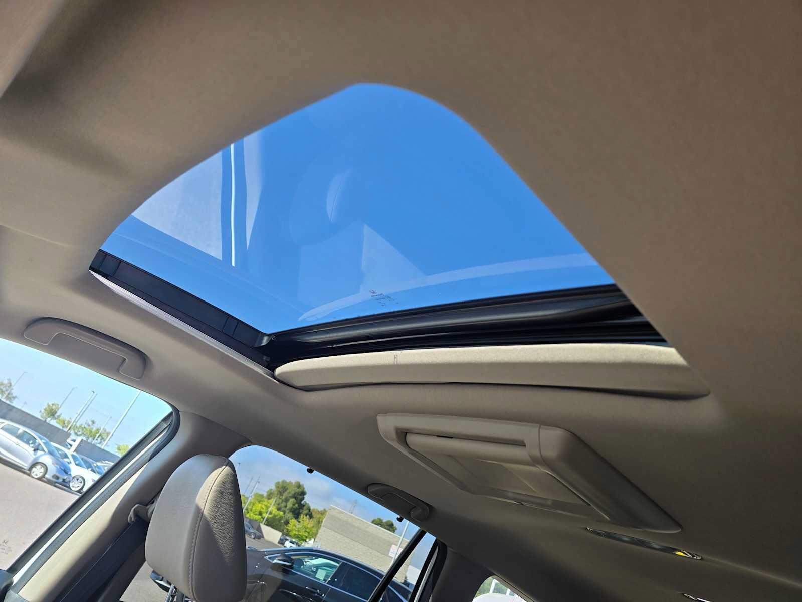 Used 2018 Honda Pilot Touring image 26
