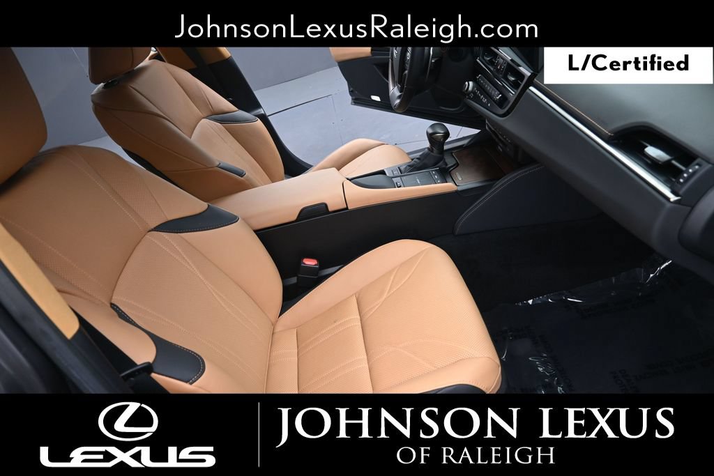 Certified 2022 Lexus ES 350 Ultra Luxury w/ Accessory Package 2 FWD image 13