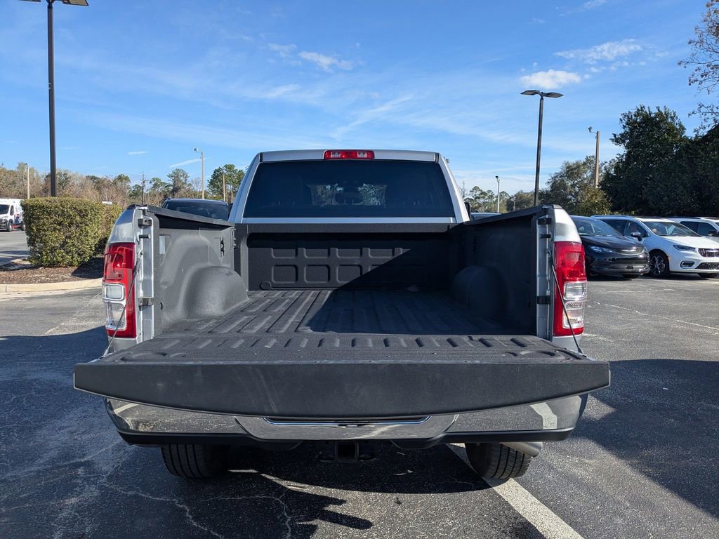 Used 2024 RAM 2500 Big Horn w/ Bed Utility Group image 12