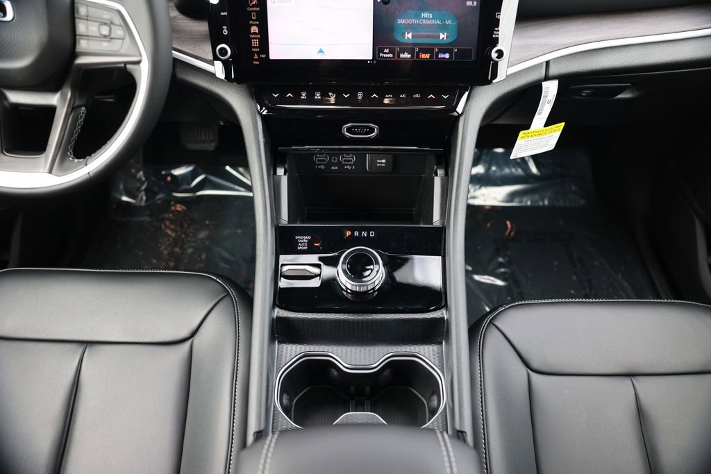 New 2026 Jeep Grand Cherokee Limited image 26