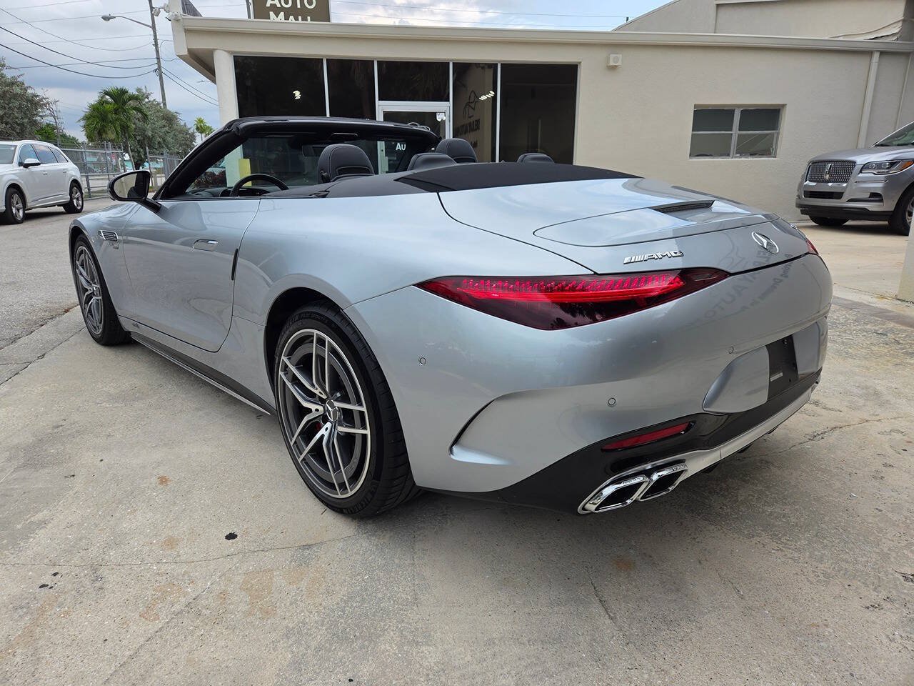 Used 2022 Mercedes-Benz SL 55 AMG 4MATIC image 8