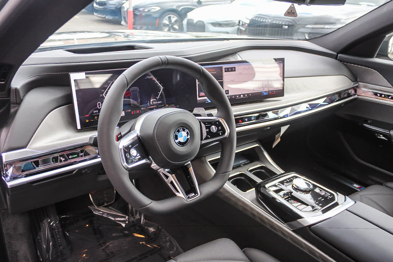 New 2026 BMW 740i w/ Premium Package RWD image 16