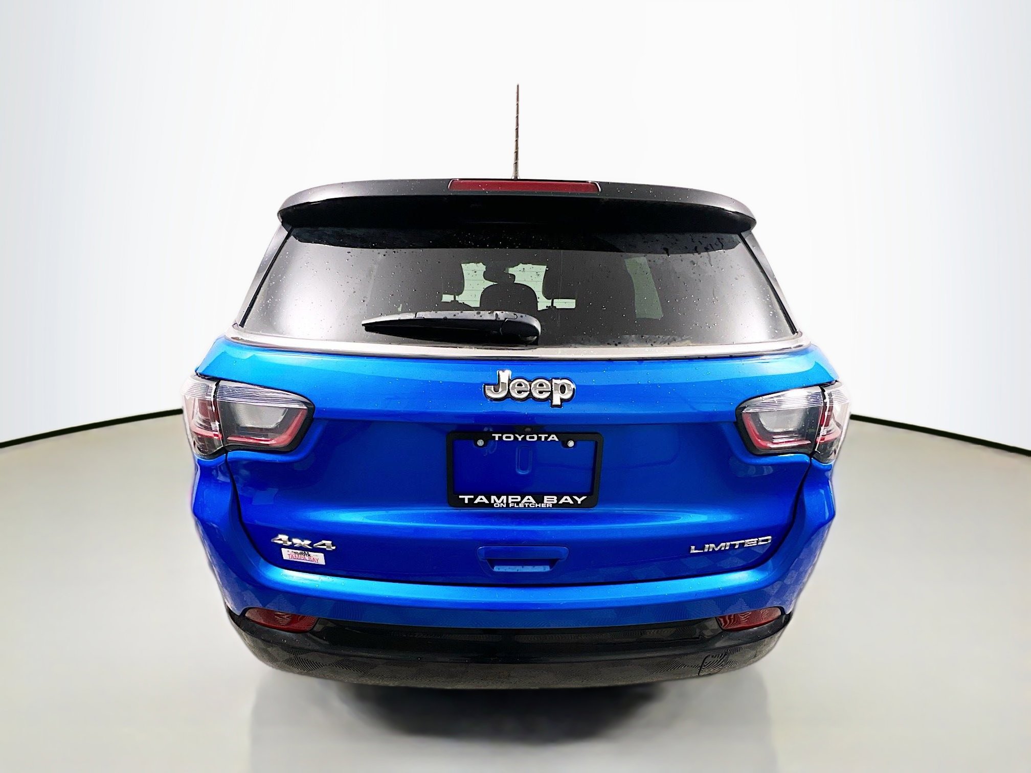 Used 2023 Jeep Compass Limited w/ Elite Group image 6