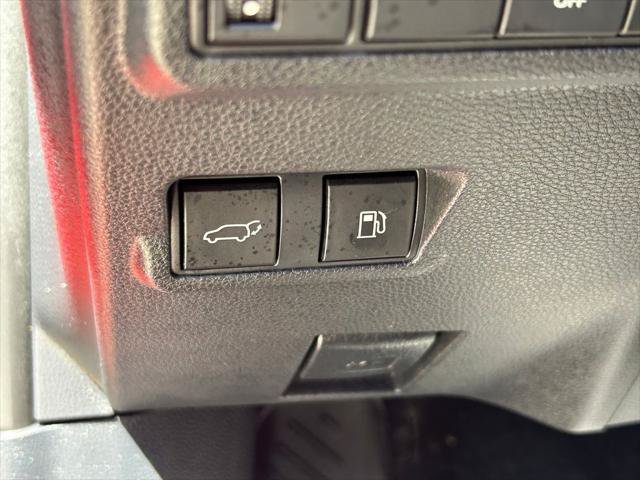 Certified 2024 Toyota Corolla Cross AWD Hybrid w/ Convenience Package image 25