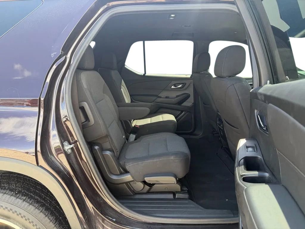 Used 2022 Chevrolet Traverse LT AWD/4WD image 31