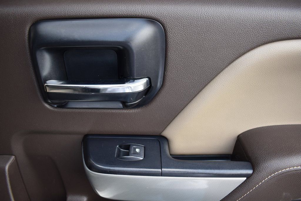 Used 2015 Chevrolet Silverado 2500 LTZ image 13