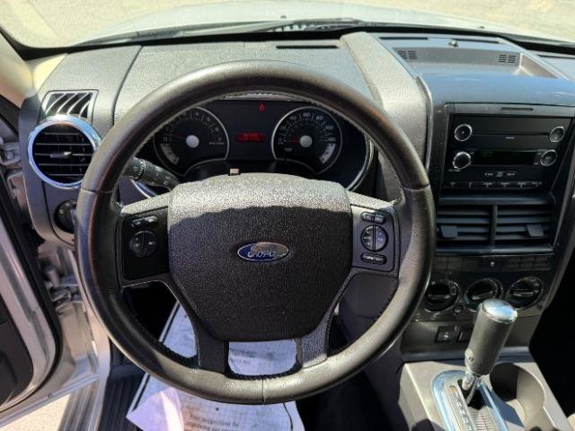 Used 2010 Ford Explorer XLT RWD image 16